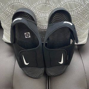 Nike Sandles